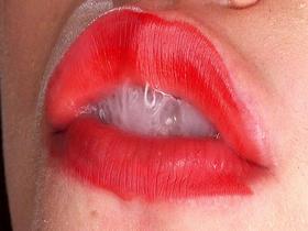 誘惑の赤リップ　発情巨乳尻の女上司はキスでボクを支配する　サンプル画像05